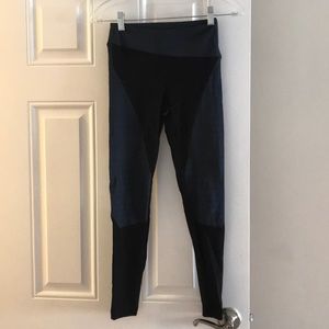 Koral Motto Leggings